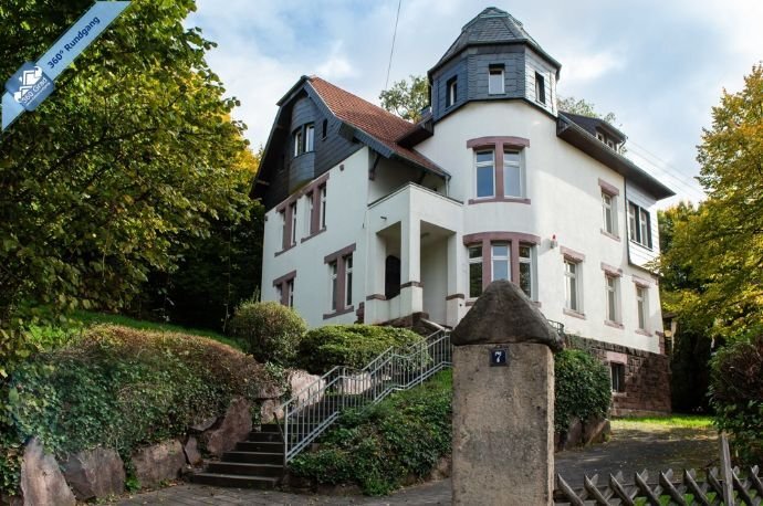 Villa zur Miete 3.000 € 12 Zimmer 305 m²<br/>Wohnfläche 861 m²<br/>Grundstück Ottweiler Ottweiler 66564