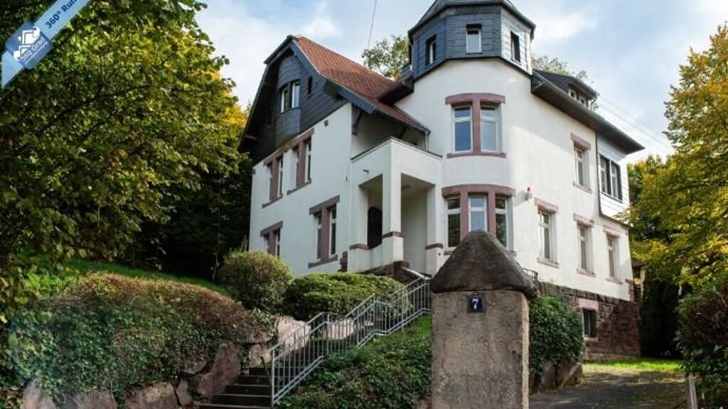Villa zur Miete 3.000 € 12 Zimmer 305 m² 861 m² Grundstück Ottweiler 66564