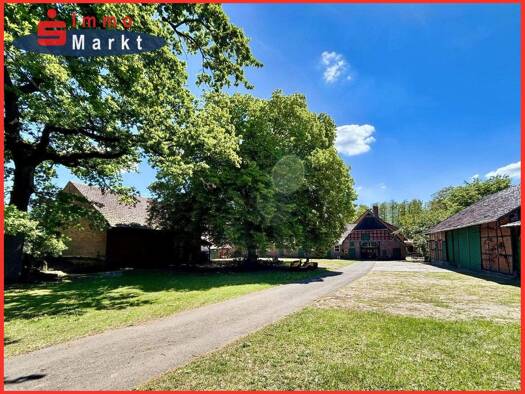 Haus zum Kauf 299.000 € 10 Zimmer 190 m² 13.799 m² Grundstück Harrienstedt Raddestorf 31604