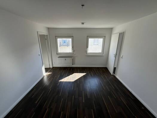 Wohnung zur Miete 279 € 2 Zimmer 38,1 m² Sudenburg Magdeburg 39112