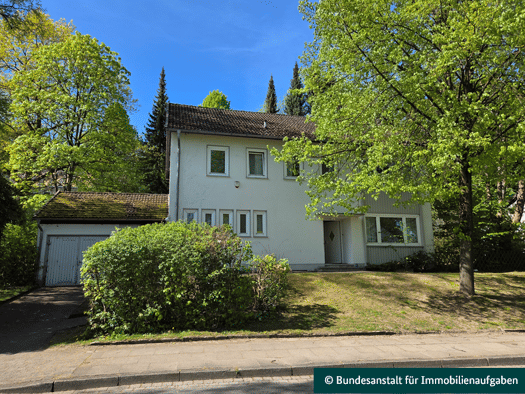 Einfamilienhaus zum Kauf 8 Zimmer 140 m² 879 m² Grundstück Joseph-Haydn-Straße 9 Sieker Mitte 33604