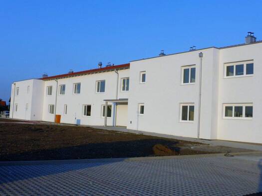 Wohnung zur Miete 714 € 2 Zimmer 70 m² 1. Geschoss Schützen am Gebirge 7081