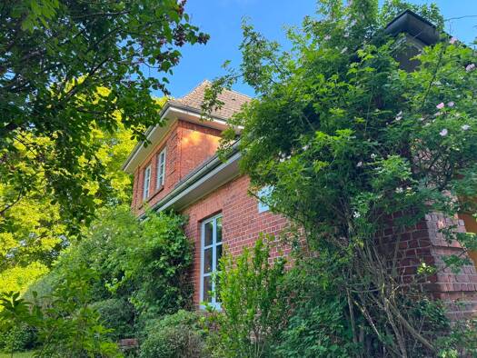 Haus zum Kauf 750.000 € 8 Zimmer 287,5 m² 2.500 m² Grundstück Barnitz 23858