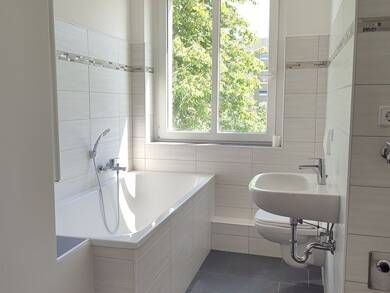 Wohnung zur Miete 580 € 3 Zimmer 78,4 m² 2. Geschoss frei ab sofort Cottbuser Straße 40 Calau Calau 03205