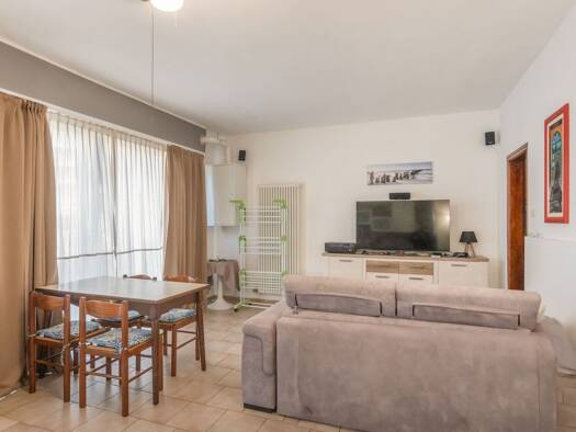 Wohnung zum Kauf 275.000 € 2 Zimmer 67 m² frei ab sofort GARDA 37016
