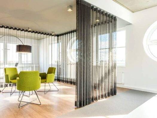 Bürofläche zur Miete provisionsfrei 14,50 € 2.117 m² Bürofläche teilbar ab 265 m² Unterhaching 82008