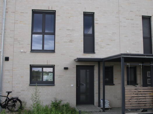 Reihenmittelhaus zur Miete - Erstbezug 2.500 € 6 Zimmer 157 m² 160 m² Grundstück frei ab sofort James-Monroe-Ring 119 Käfertal Mannheim 68309