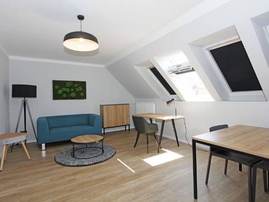 Wohnung zur Miete 1.500 € 2 Zimmer 64 m² 4. Geschoss frei ab 01.08.2026 Thalk.Obersendl.-Forsten-Fürstenr.-Solln München 81371