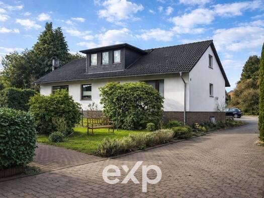 Einfamilienhaus zum Kauf 299.900 € 9 Zimmer 290 m² 1.094 m² Grundstück Bad Rehburg Rehburg-Loccum 31547