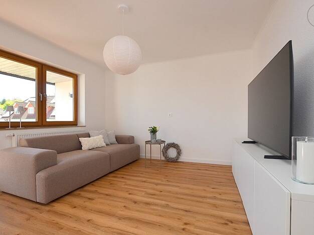 Wohnung zur Miete 1.245 € 2 Zimmer 66 m² 2. Geschoss frei ab 01.10.2026 Heidingsfeld Würzburg 97084