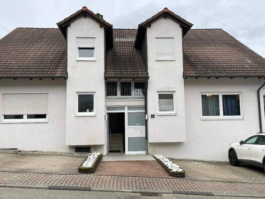 Wohnung zur Miete 850 € 3 Zimmer 80 m² frei ab sofort Gochsheim Kraichtal 76703