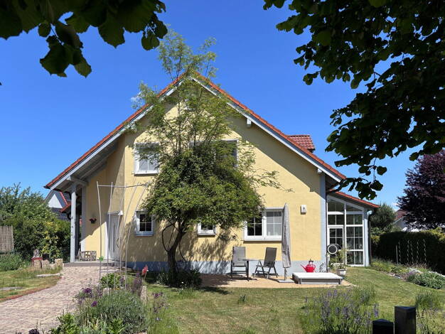 Einfamilienhaus zum Kauf provisionsfrei 620.000 € 6 Zimmer 164,4 m² 730 m² Grundstück Mistelgau Mistelgau 95490