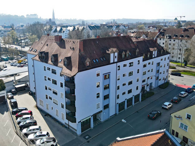 Bürofläche zur Miete 9,50 € 10 Zimmer 350 m² Bürofläche Nikola Landshut 84034