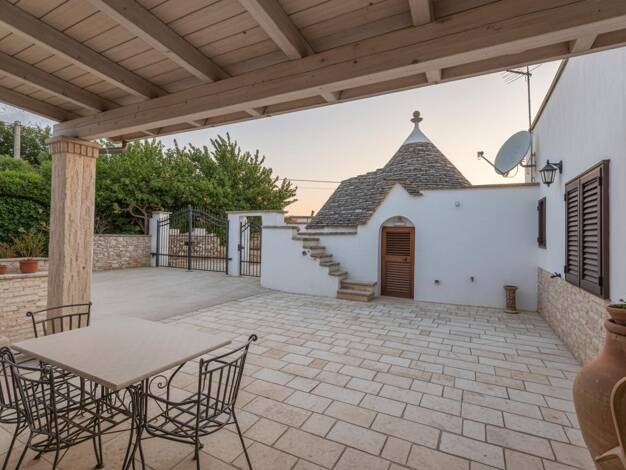 Einfamilienhaus zum Kauf 395.000 € 7 Zimmer 250 m² 8.000 m² Grundstück Taranto 74015