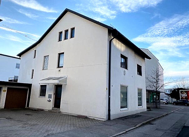 Haus zum Kauf 388.000 € 7 Zimmer 220 m²<br/>Wohnfläche 277 m²<br/>Grundstück Altötting Altötting 84503