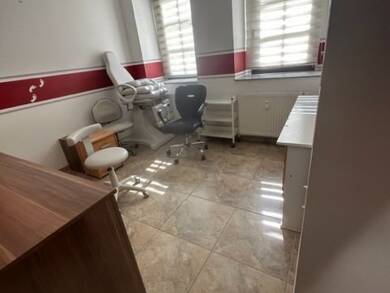 Büro-/Praxisfläche zur Miete 288 € 2 Zimmer Brüderstraße 6 Hainichen Hainichen 09661