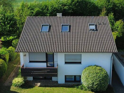 Mehrfamilienhaus zum Kauf provisionsfrei 625.000 € 7 Zimmer 191 m² 800 m² Grundstück Knittlingen 75438