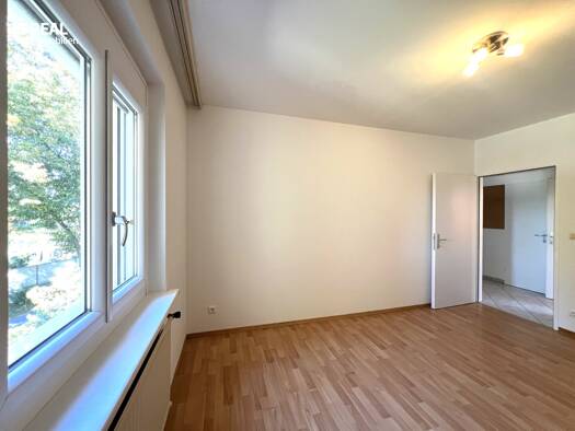 Wohnung zum Kauf 275.000 € 4 Zimmer 2. Geschoss Stockerau 2000