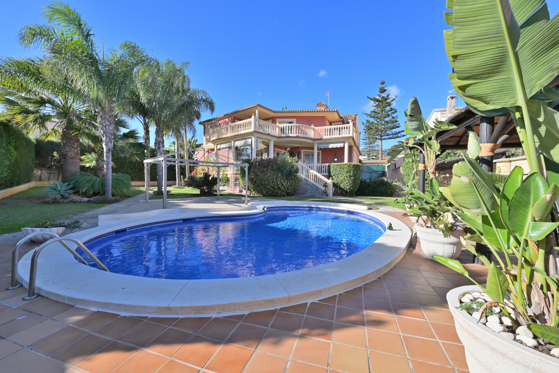 Villa zum Kauf 1.450.000 € 6 Zimmer 543 m²<br/>Wohnfläche 960 m²<br/>Grundstück Torremolinos 29620