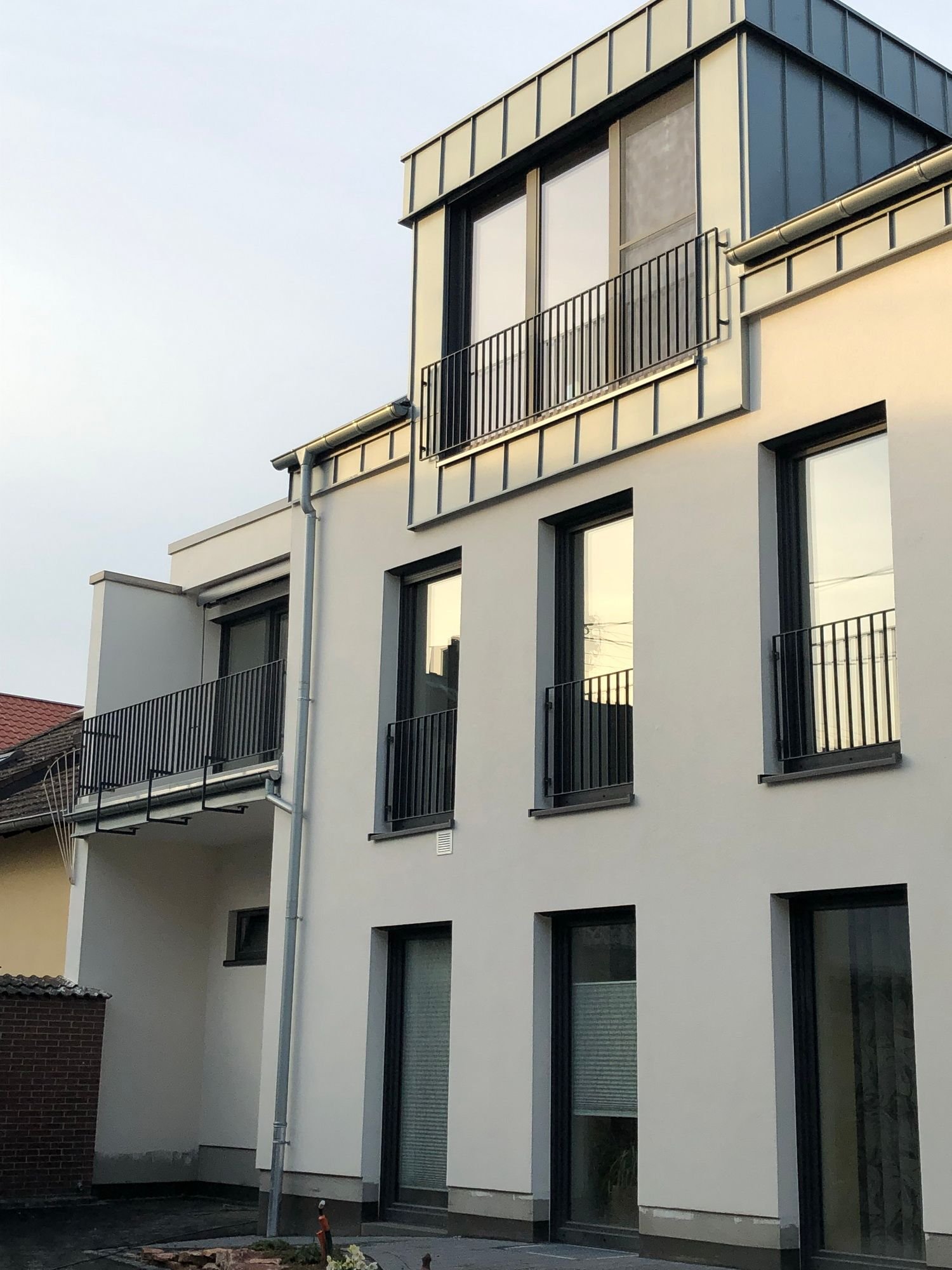 Wohnung zur Miete 860 € 2 Zimmer 84 m²<br/>Wohnfläche 01.11.2024<br/>Verfügbarkeit Burgstraße 14 Büdesheim Bingen am Rhein 55411