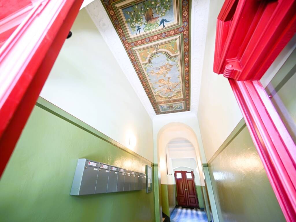 Property thumbnail 9