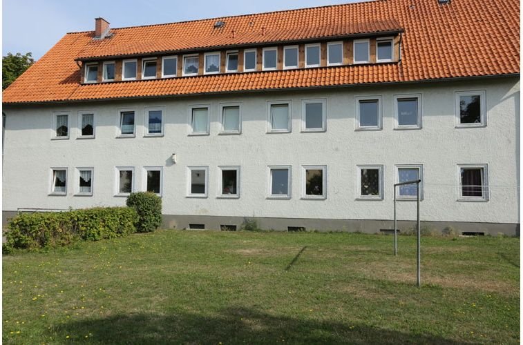 Wohnung zur Miete 385 € 4 Zimmer 63,9 m²<br/>Wohnfläche 13.<br/>Geschoss ab sofort<br/>Verfügbarkeit Norkstr. 5 Uelzen Uelzen 29525