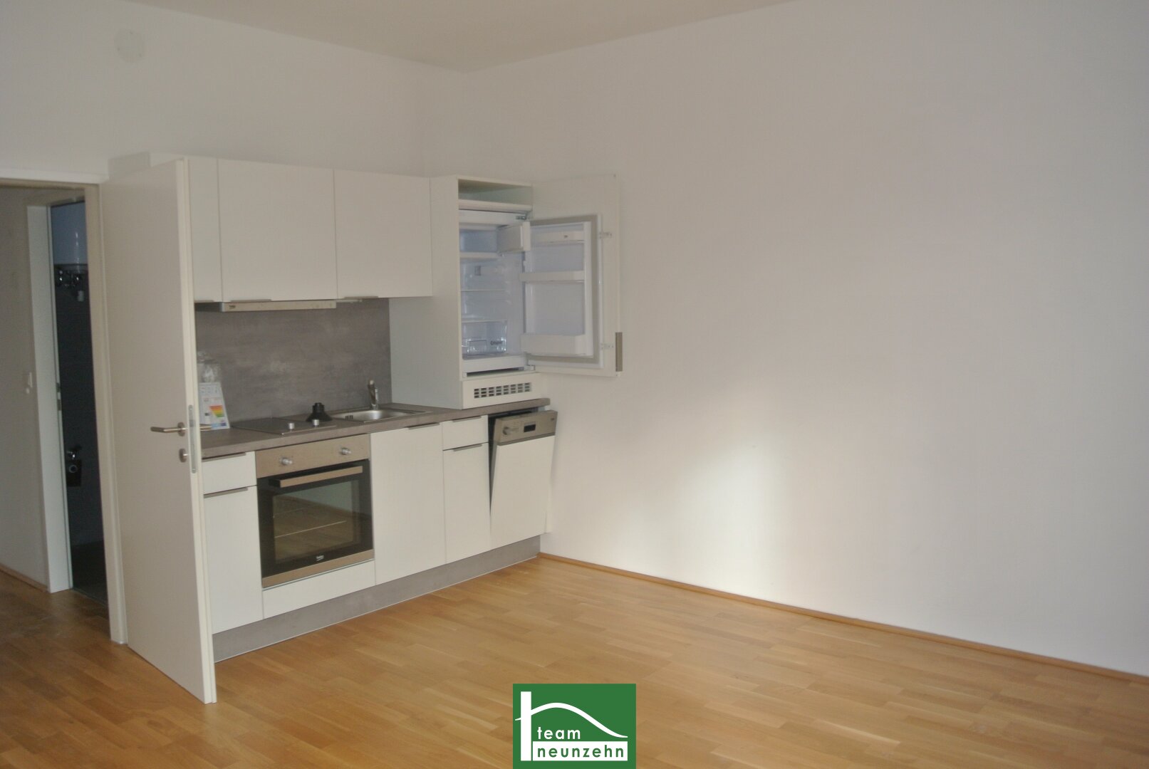 Wohnung zur Miete 370 € 1 Zimmer 29,8 m²<br/>Wohnfläche 2.<br/>Geschoss Wiener Straße 25 Ebreichsdorf 2483