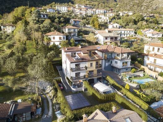 Villa zum Kauf 900.000 € 6 Zimmer 180 m² 450 m² Grundstück Seeblick Tremezzo 22019