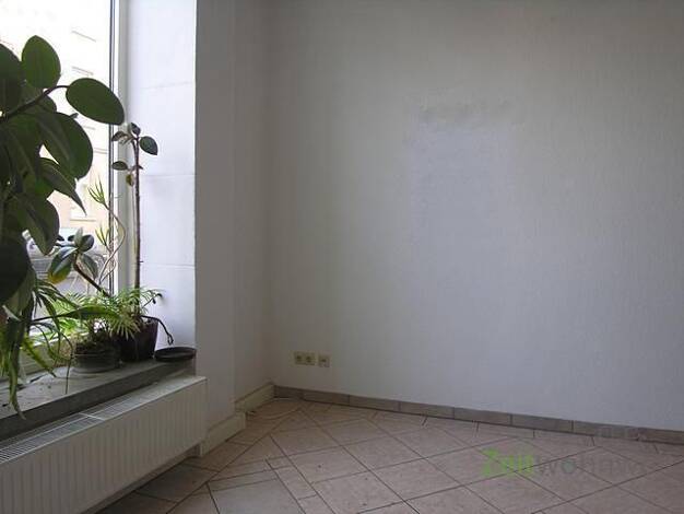 Büro zur Miete 273 € Meiningen Meiningen 98617