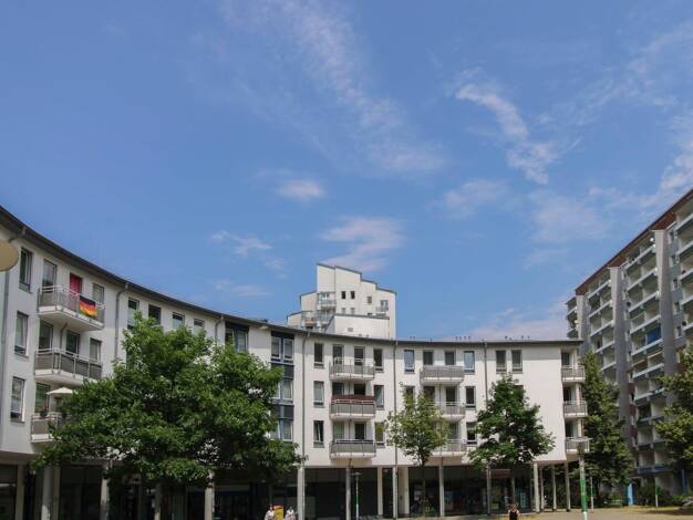 Wohnung zum Kauf 92.500 € 2 Zimmer 38 m² 11. Geschoss Grünau-Mitte Leipzig 04209