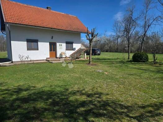 Haus zum Kauf 120.000 € 4 Zimmer 100 m² Lovinac Lovinac