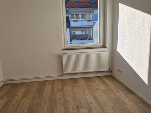 Wohnung zur Miete 520 € 3 Zimmer 52 m² 2. Geschoss frei ab sofort Von-Emmich-Strasse 26 Ost Hildesheim 31135