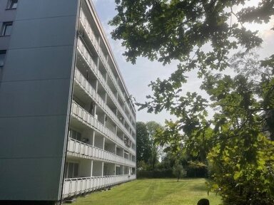 Wohnung zum Kauf 165.000 € 2,5 Zimmer 63 m² 2. Geschoss Schenefeld 22869