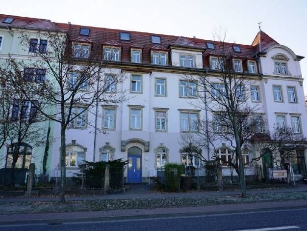 Wohnung zur Miete 608 € 3 Zimmer 71,5 m² frei ab 01.10.2026 Fröbelstraße 47 Friedrichstadt Dresden 01159