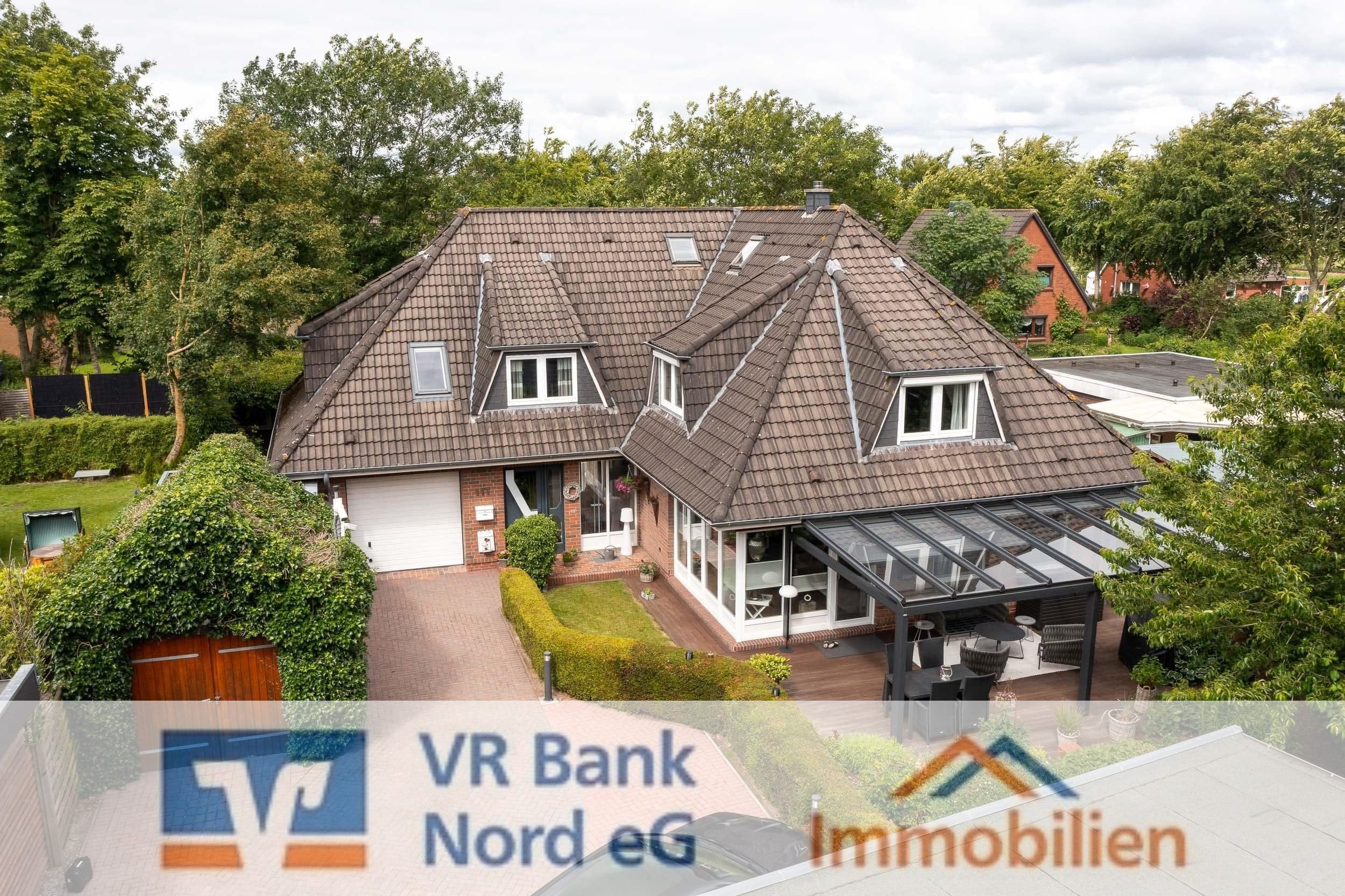 Einfamilienhaus zum Kauf 598.000 € 7 Zimmer 241 m²<br/>Wohnfläche 1.276 m²<br/>Grundstück Niebüll 25899