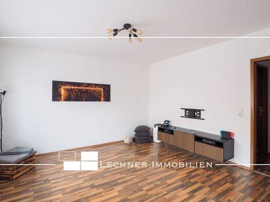 Wohnung zum Kauf 240.000 € 2,5 Zimmer 68,6 m² 2. Geschoss Tamm 71732