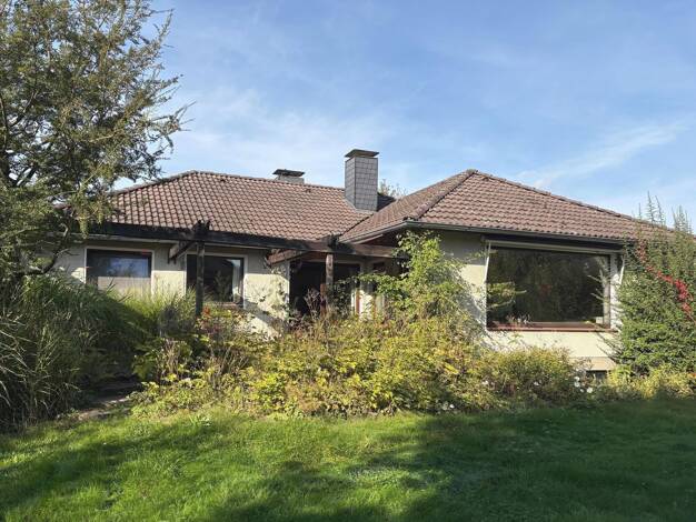 Bungalow zum Kauf 370.000 € 6 Zimmer 126,6 m² 746 m² Grundstück Lemgo Lemgo 32657