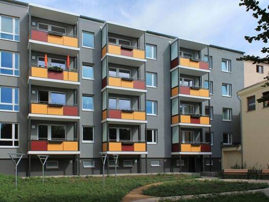 Wohnung zur Miete 284 € 1 Zimmer 43,6 m² 3. Geschoss frei ab 01.03.2026 Laasener Straße 106 Ostviertel Gera 07546