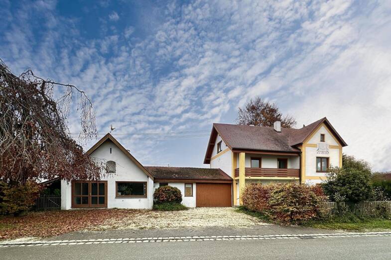Einfamilienhaus zur Miete 2.550 € 5,5 Zimmer 160 m² 1.418 m² Grundstück Egling Egling 86492