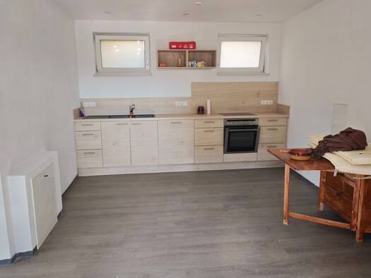 Wohnung zur Miete 400 € 1 Zimmer 45 m² EG frei ab 24.08.2026 Neukirchen Neukirchen bei Sulzbach-Rosenberg 92259