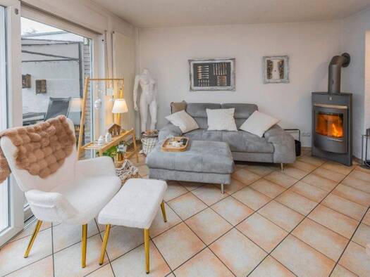 Reihenmittelhaus zum Kauf 309.000 € 3 Zimmer 76 m² 563 m² Grundstück Aplerbeck Dortmund 44287