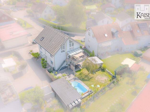 Einfamilienhaus zum Kauf 785.000 € 9 Zimmer 224 m² 590 m² Grundstück Oberdorfstraße 7B Öflingen Wehr 79664