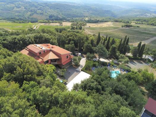 Bauernhaus zum Kauf 790.000 € 18 Zimmer 900 m² 4.000 m² Grundstück Panoramablick Riparbella 56046