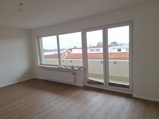 Wohnung zur Miete 1.215 € 3 Zimmer 90 m² 1. Geschoss frei ab sofort Bad Vilbel 61118