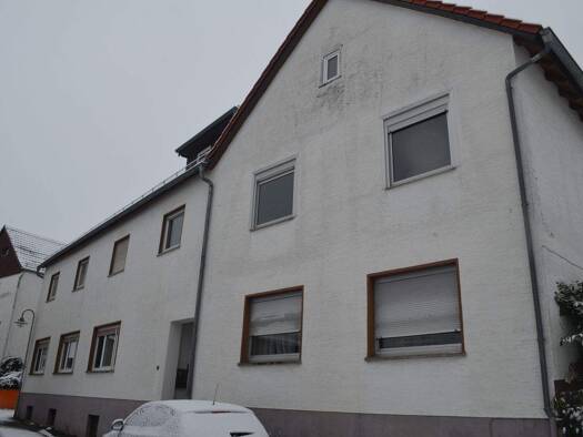 Wohnung zur Miete 800 € 4 Zimmer 96 m² frei ab sofort Mönstadt Grävenwiesbach 61279