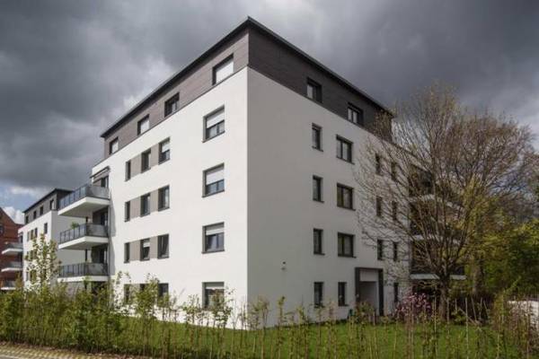 Wohnung zur Miete 700 € 4 Zimmer 135,7 m²<br/>Wohnfläche ab sofort<br/>Verfügbarkeit Weinberg Süd Hildesheim 31134