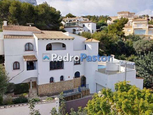 Chalet zum Kauf 795.000 € 5 Zimmer 310 m² 1.064 m² Grundstück Carrer Esbarzer 2 Dénia 03749