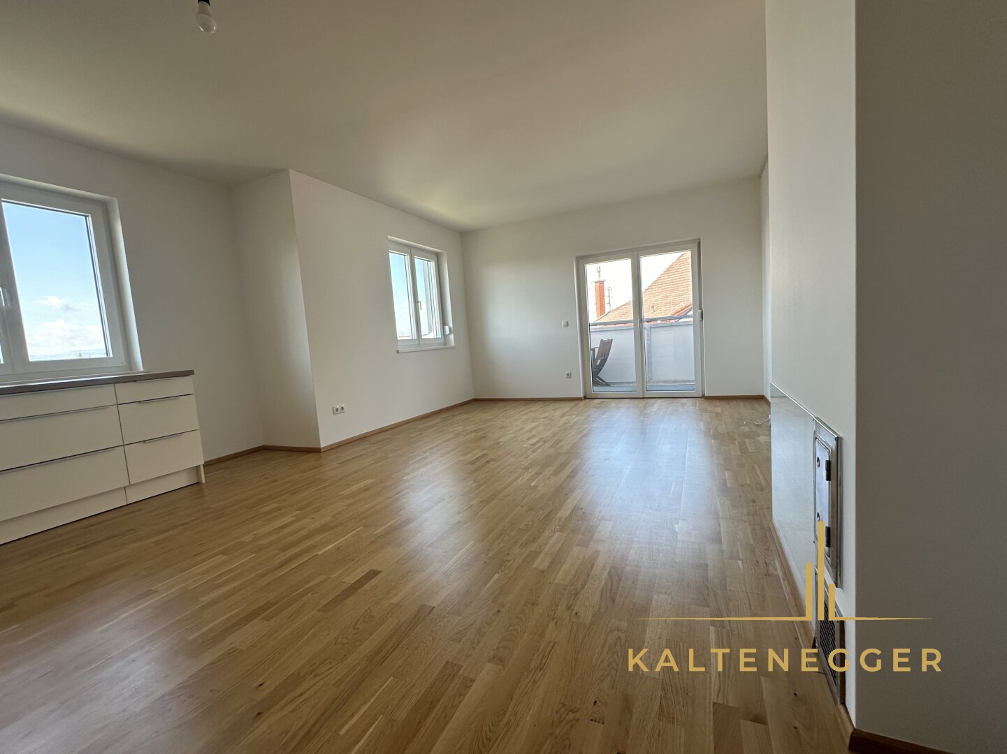 Wohnung zum Kauf 249.990 € 3 Zimmer 70 m²<br/>Wohnfläche 2.<br/>Geschoss Wiener Neustadt 2700