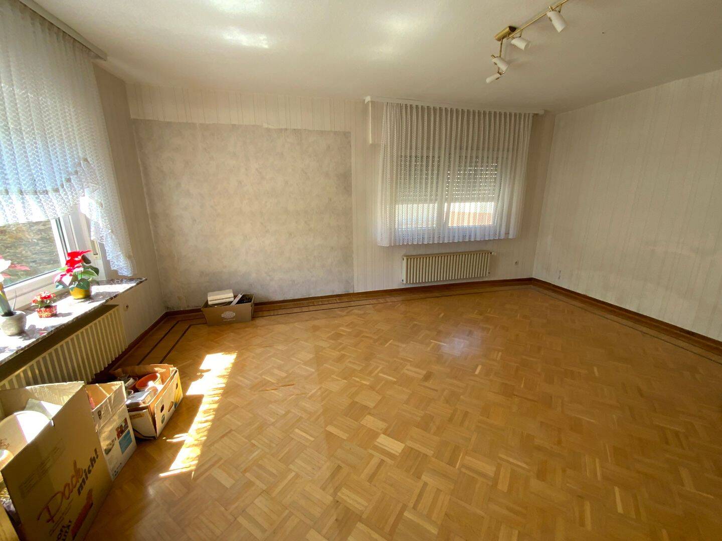 Einfamilienhaus zum Kauf - Mehr