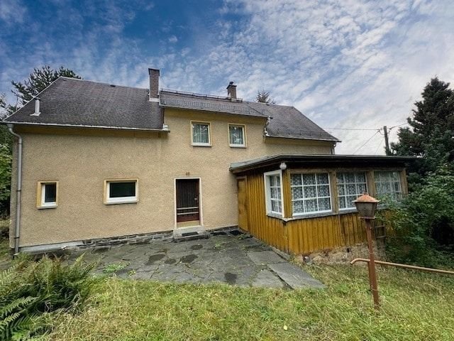 Einfamilienhaus zum Kauf 180.000 € 5 Zimmer 139,4 m²<br/>Wohnfläche 3.830 m²<br/>Grundstück Bösenbrunn Bösenbrunn 08606